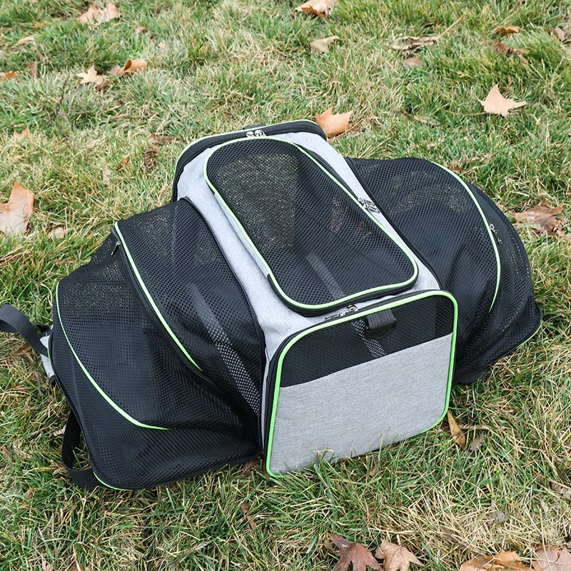Expandable Pet Carrier Backpack for Cats & Small Dogs – Breathable Mesh, Multiple Entrances