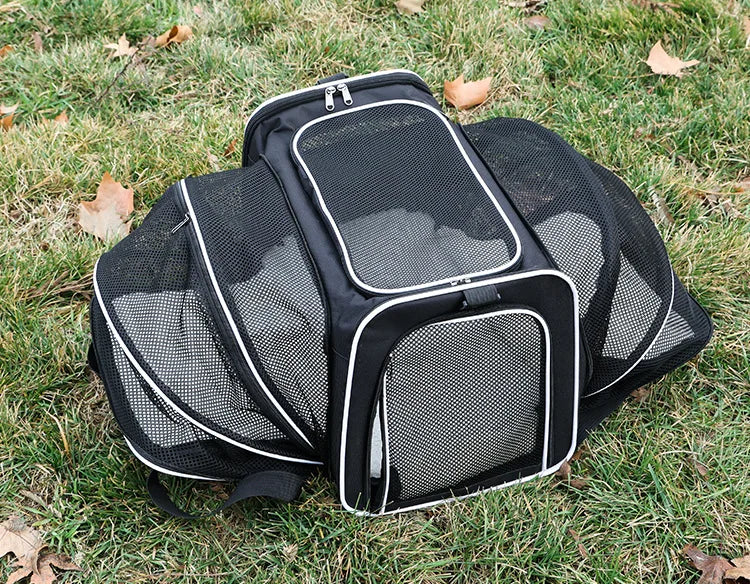 Expandable Pet Carrier Backpack for Cats & Small Dogs – Breathable Mesh, Multiple Entrances